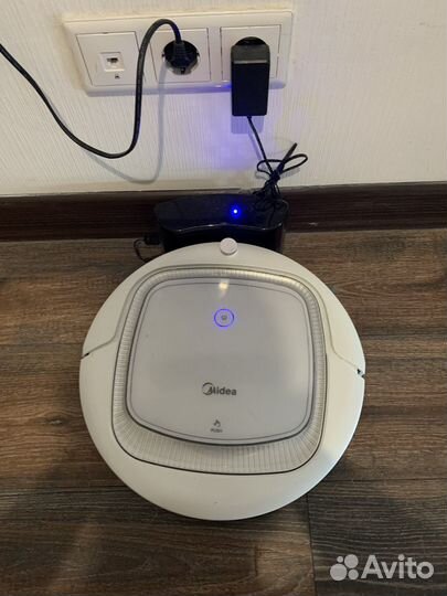 Робот пылесос midea vcr 06