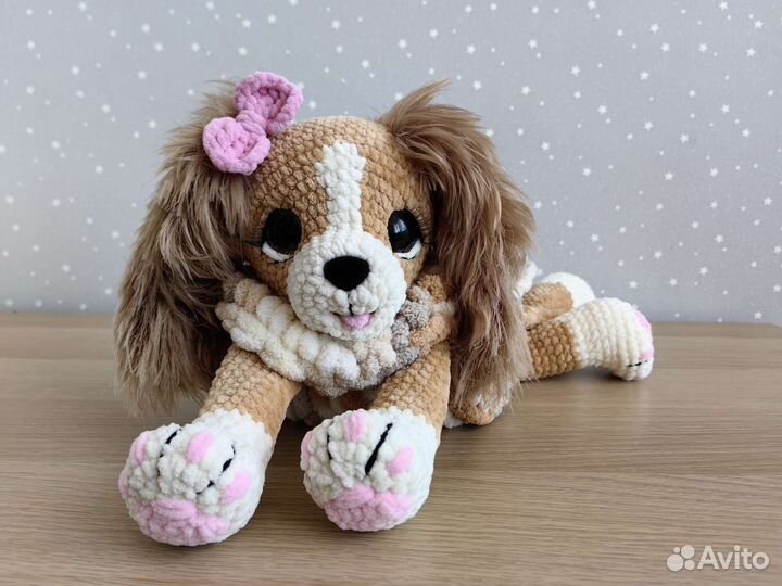 Вязаная игрушка пижамница собачка