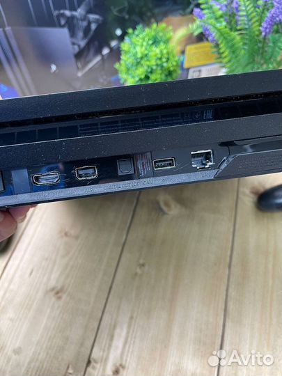 Sony playstation 4 pro 1tb
