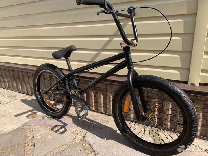 Трюковой велосипед bmx