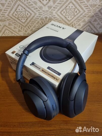 Наушники Sony WH-1000XM4
