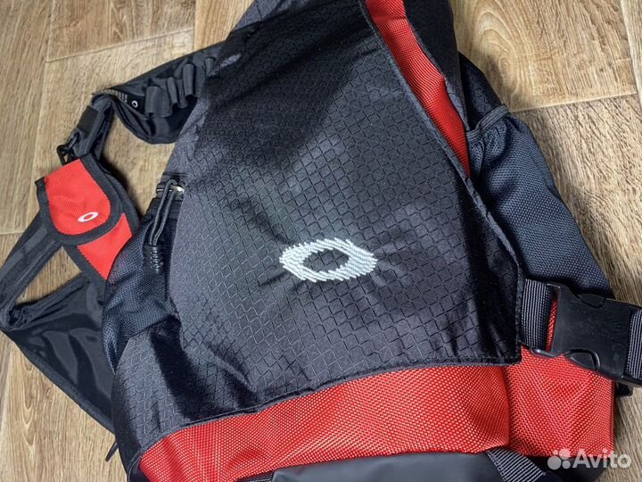 Oakley Sling Bag