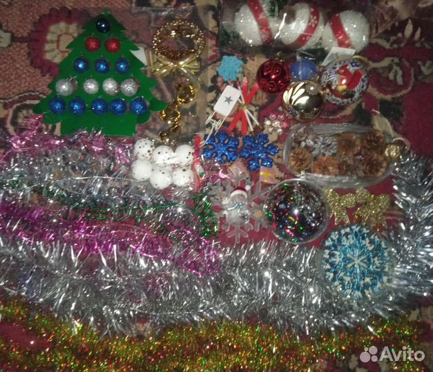 Новогодние украшения