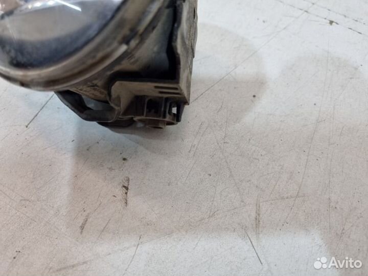 Фара противотуманная передняя правая Toyota Camry