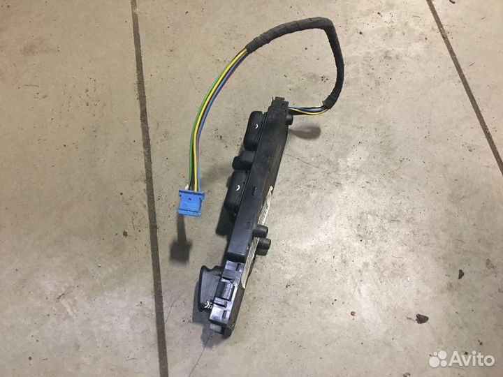 Блок управления стеклоподъемниками mercedes W220