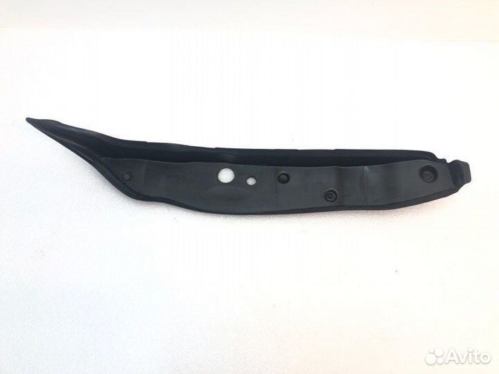 Пыльник крыла передний левый Mercedes-Benz Glc