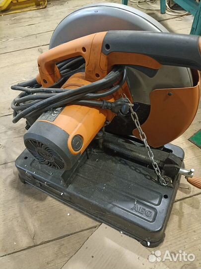 Торцовочная пила по металлу б/у AEG