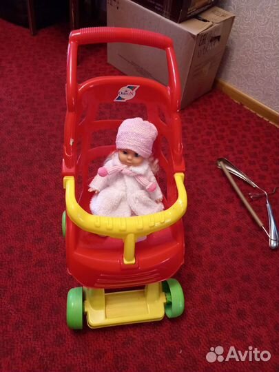 Коляска кукольная