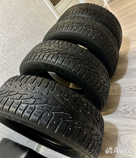 Nokian Tyres Hakkapeliitta 7 SUV 235/65 R17