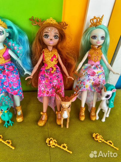 Enchantimals королева единорог, олень, павлин