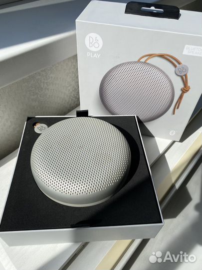 Bluetooth колонка Bang&Olufsen BeoPlay A1