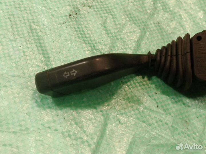 Переключатель поворотов Opel Vectra A седан 1.6I