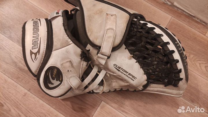 Форма хоккейная вратарская