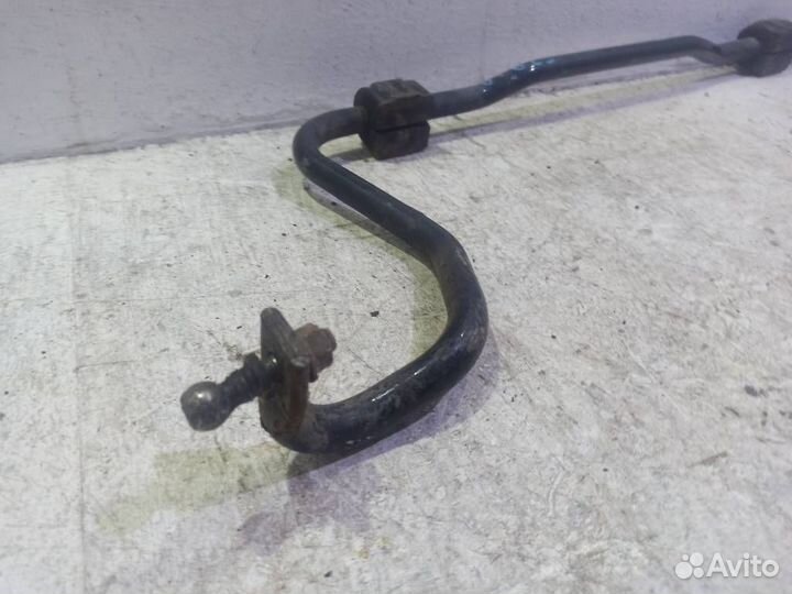 Стабилизатор задний