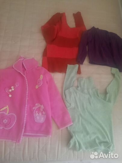 Пакетом фирменные вещи