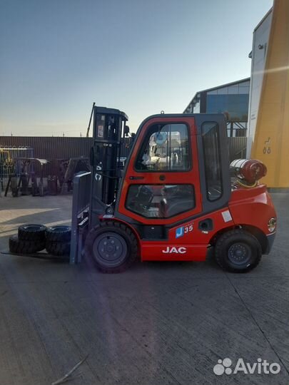 Вилочный погрузчик JAC CPQD35, 2023