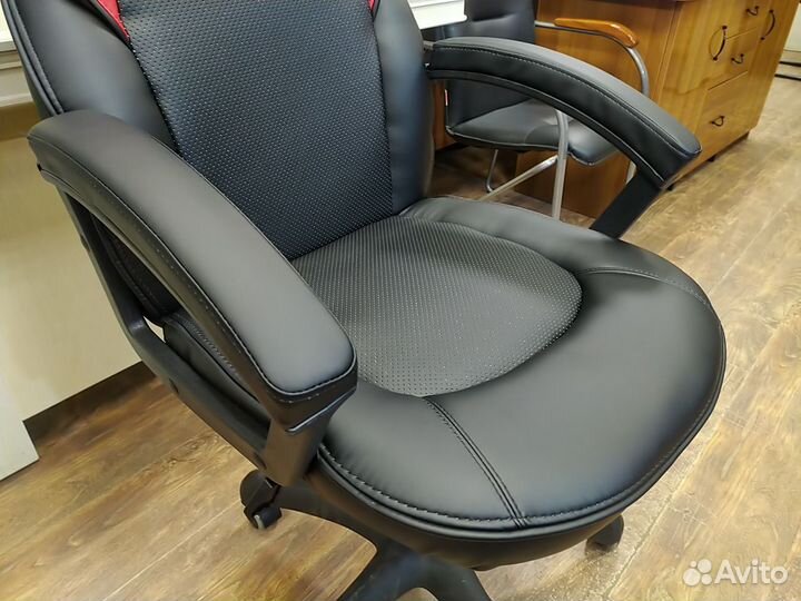 Кресло руководителя алонсо-флаг экокожа новый