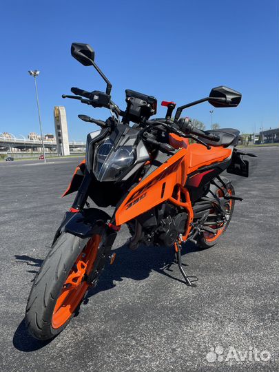 KTM duke 390