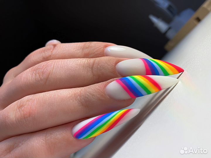 Наращивание ногтей