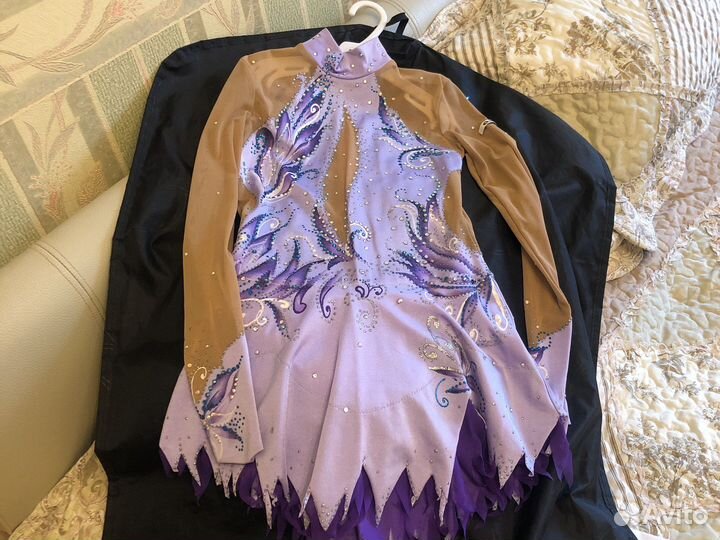 Костюм для художественной гимнастики