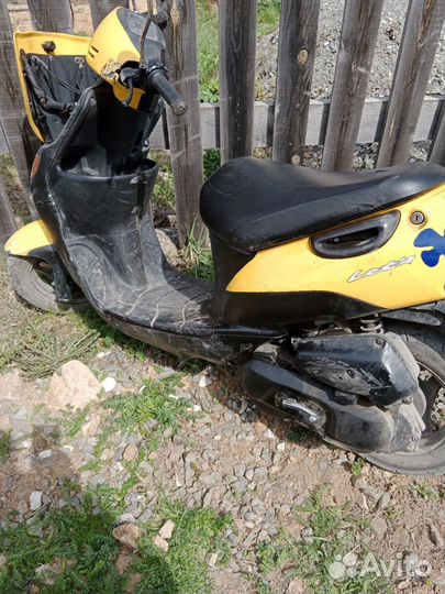 Продам скутер Suzuki Lets