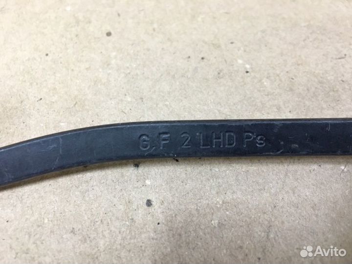 Поводок дворника правый Daewoo Matiz