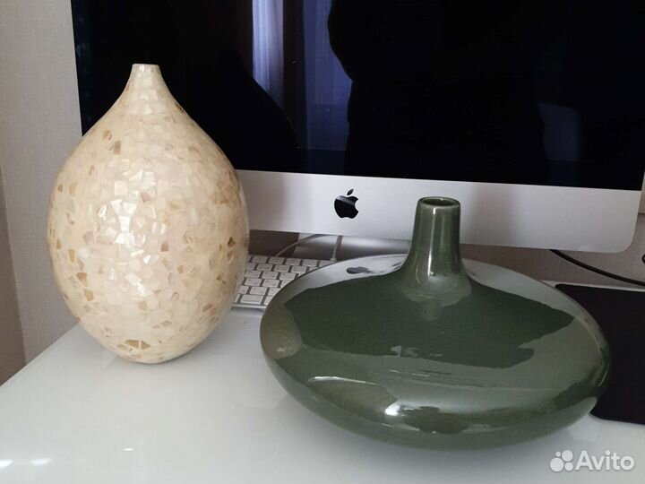 Две новые вазы