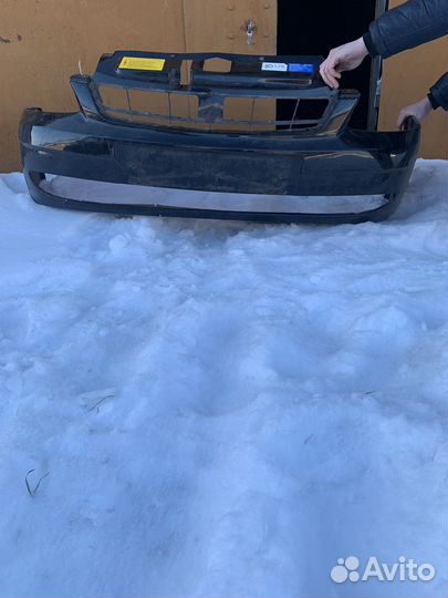 Передний бампер priora