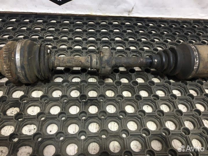 Полуось (привод) передняя левая L Honda CR-V