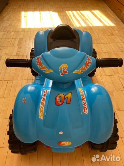 Квадроцикл детский на аккумуляторе