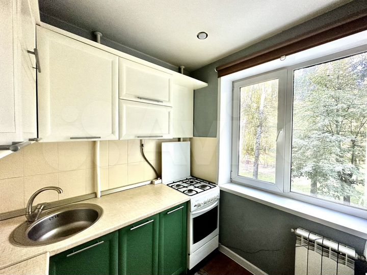 2-к. квартира, 50 м², 2/5 эт.