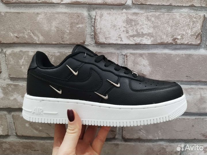Кроссовки nike force