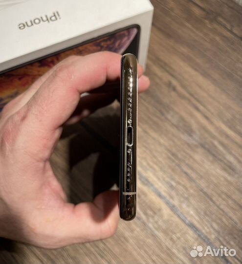 iPhone Xs Max, 64 ГБ