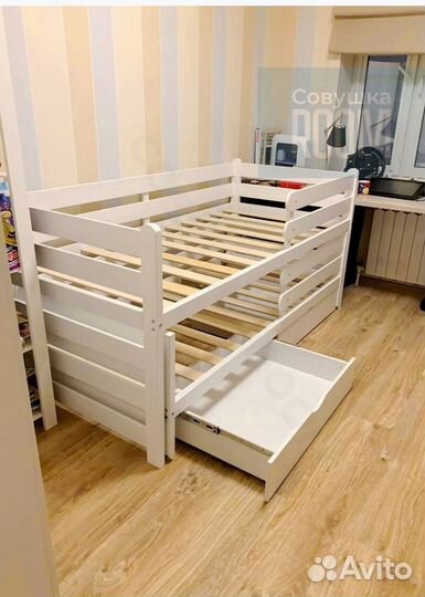 Детская кровать с бортиком
