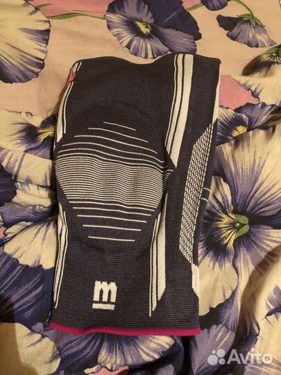 Бандаж ортез на коленный сустав