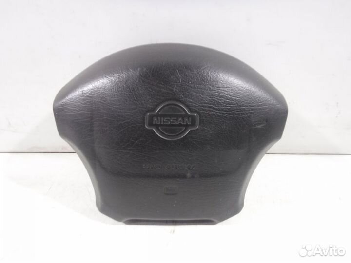 Подушка безопасности в рулевое колесо Nissan Primera