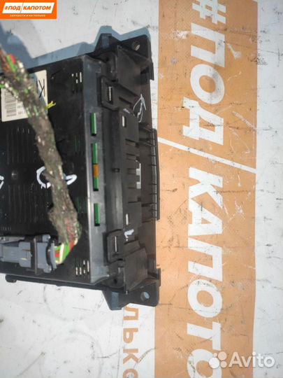 Дисплей компьютера Opel Astra H (2004 - 2007)