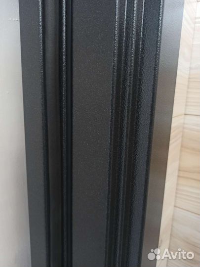 Дверь входная металлическая с терморазрывом