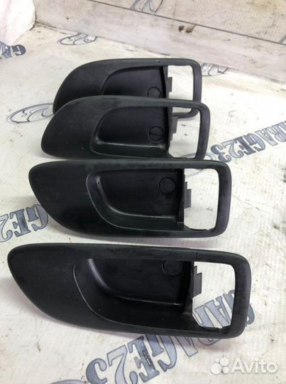 Накладка салонной ручки двери mazda 6 gg