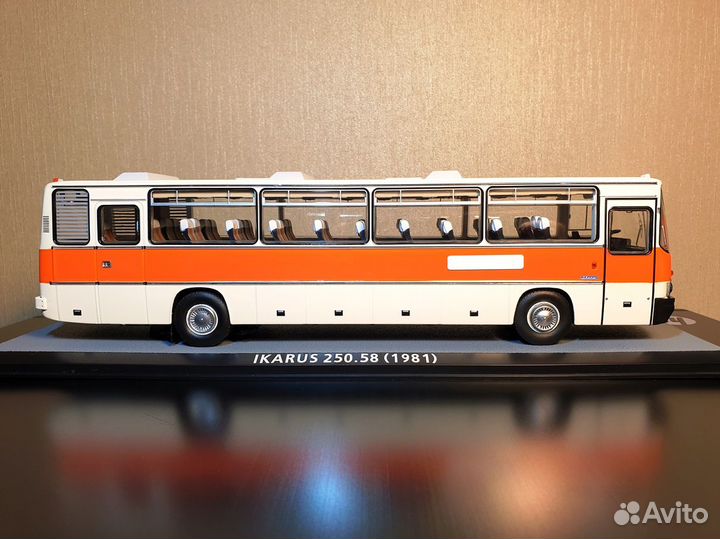 Ikarus 250.58 икарус Красно-Белый classicbus