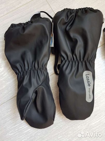 Варежки lassie шлем 2-4года