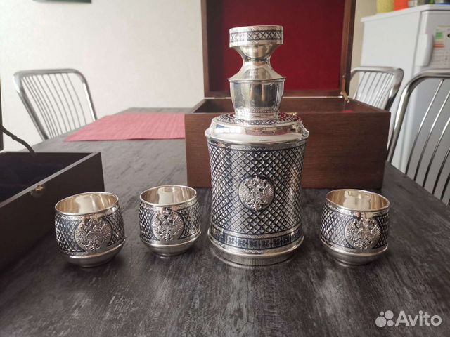 Рюмки, стопки и штоф серебро 875