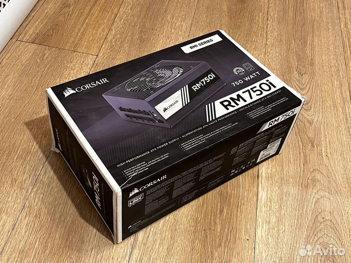 Блок питания corsair 750Вт