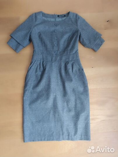 Платье женское деловое