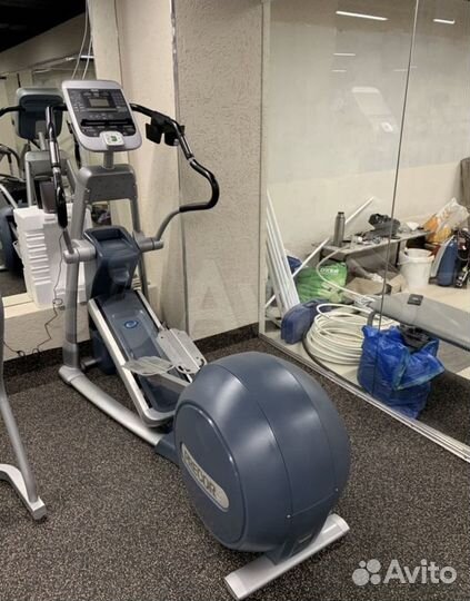 Эллиптический тренажер Precor EFX546i
