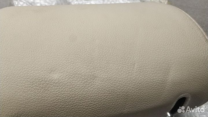 Подголовник передний правый Audi A 4 A6