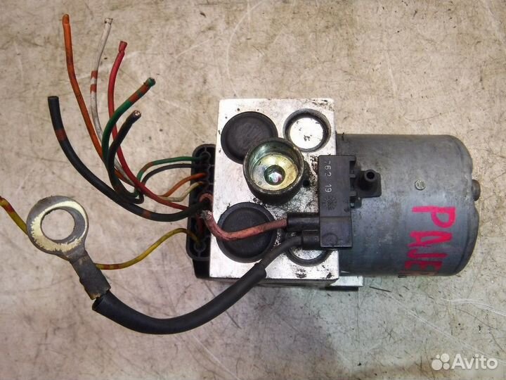 Блок ABS насос Mitsubishi Pajero 2 2.8TD