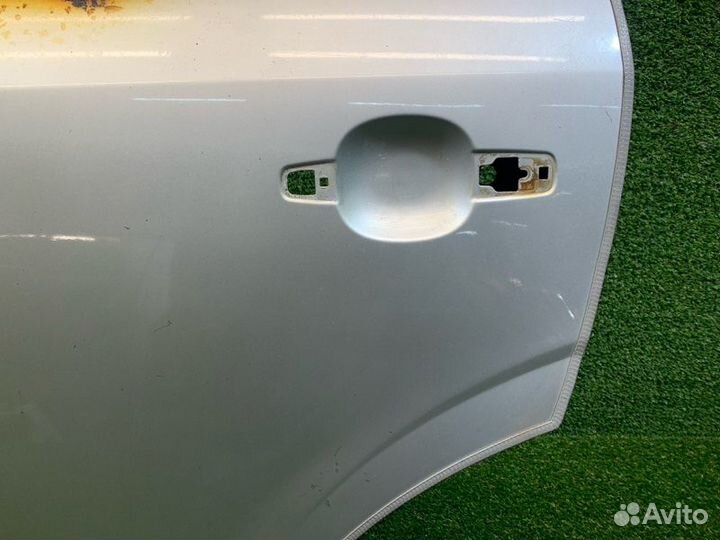 Дверь задняя левая Opel Antara