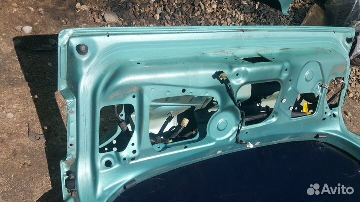 Крышка дверь багажника daewoo lanos део ланос