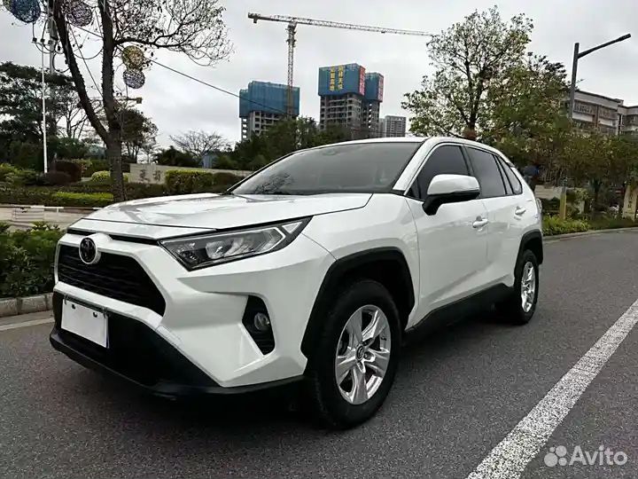 Toyota RAV4 2.0 CVT, 2020, 60 000 км